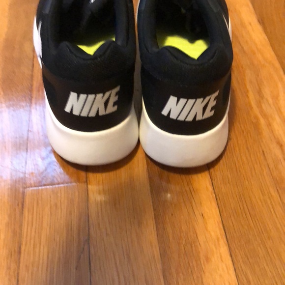 Mens Nike Kaishi Sneaker - Picture 4 of 8